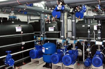 Industrial tanks for refrigeration and air-conditioning